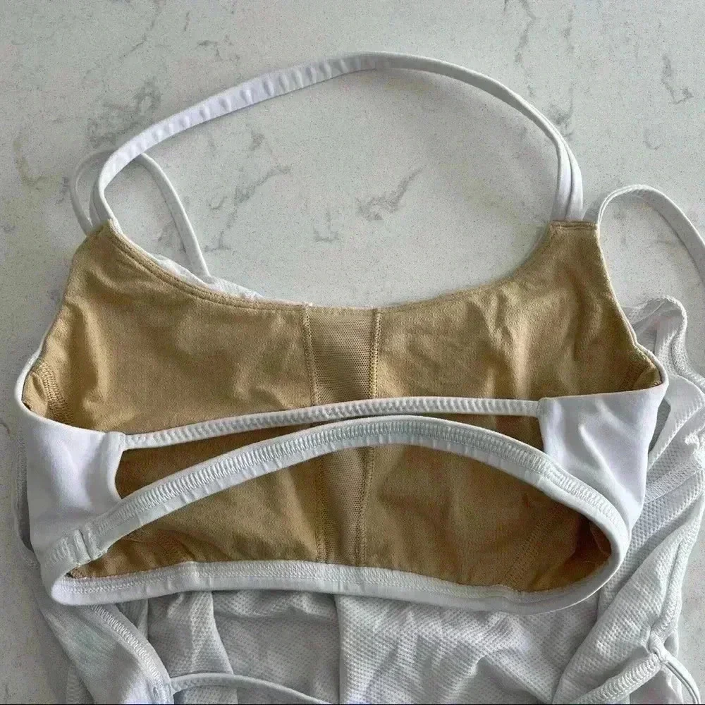 Lululemon top- white